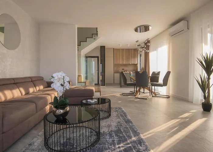 Amazing In With Wifi Apartment